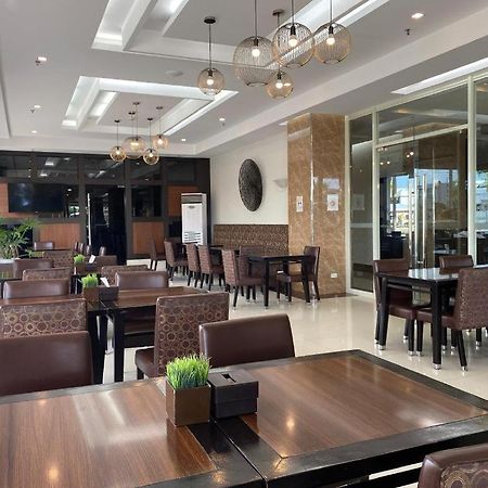 Diversion 21 Hotel Iloilo Exterior foto